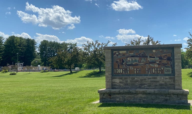 Decorah Fish Hatchery Sign